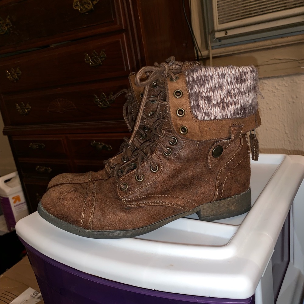 Size 7 boots